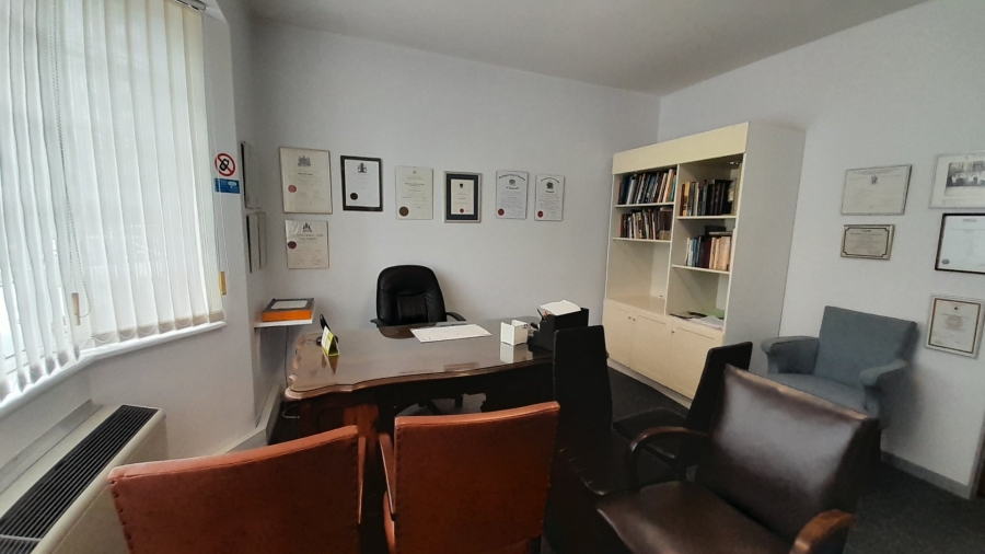 To Let Commercial Property for Rent in Claremont Upper Western Cape